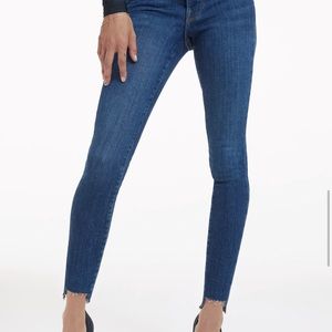 NWT Good American GOOD WAIST STEP HEM |